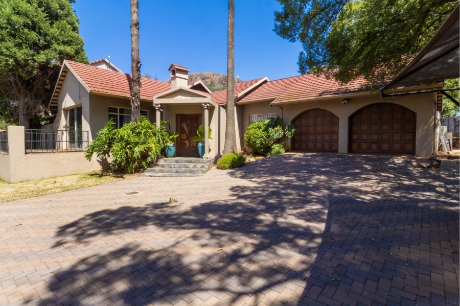 4 Bedroom Property for Sale in Schoemansville North West